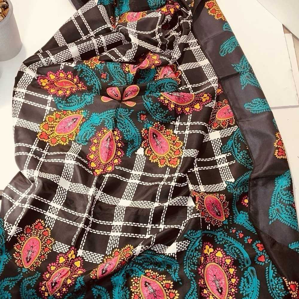 Vintage Diane Von Furstenberg Paisley Scarf 100% … - image 1