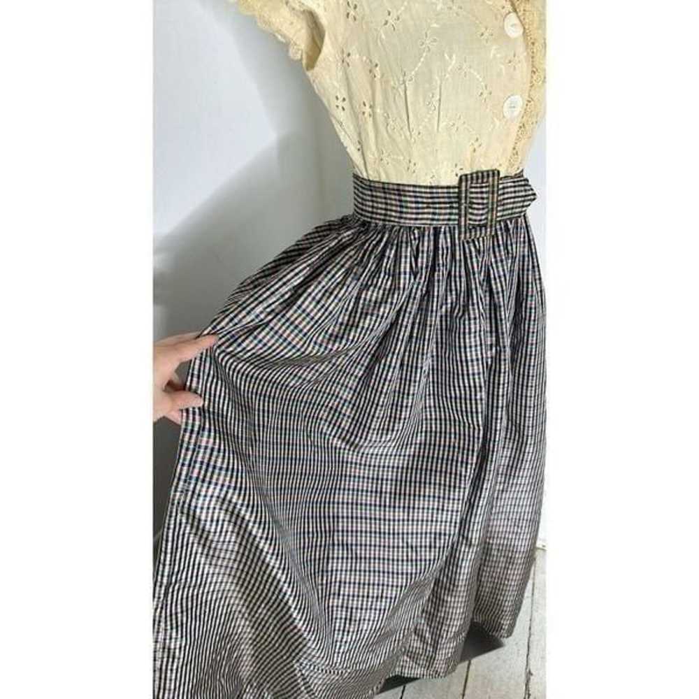 Vintage 40s Eyelet Floral With Checkered Skirt Ma… - image 2