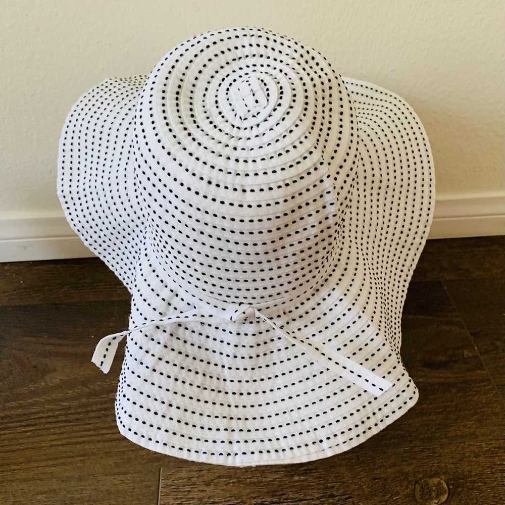 Sun hat - image 4