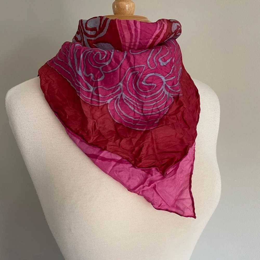 Reversible Silk Blend Rose Scarf - image 9