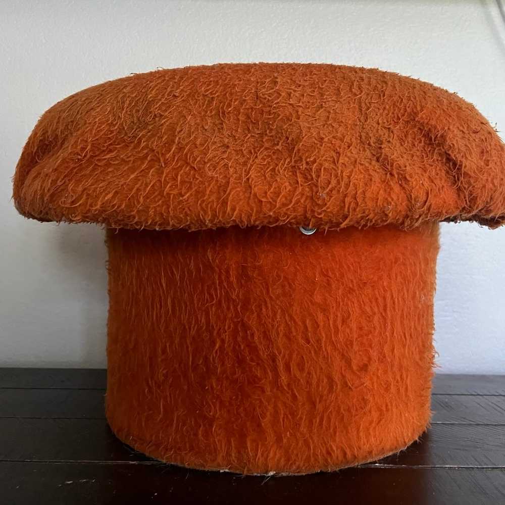 Vintage mushroom shag 70s/80s ottoman - image 1