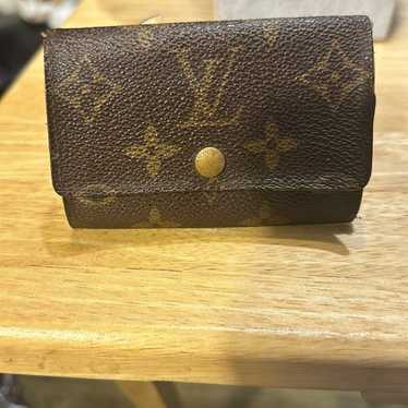 Louis Vuitton vintage keyholder. And gently use c… - image 1