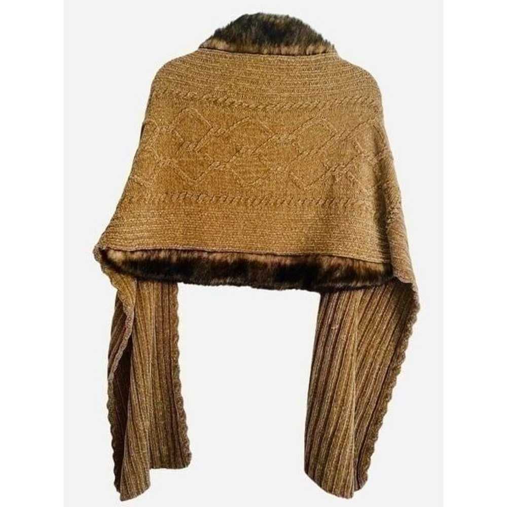 Vintage Hand-knit Chenille & Faux Mink Wrap - image 2