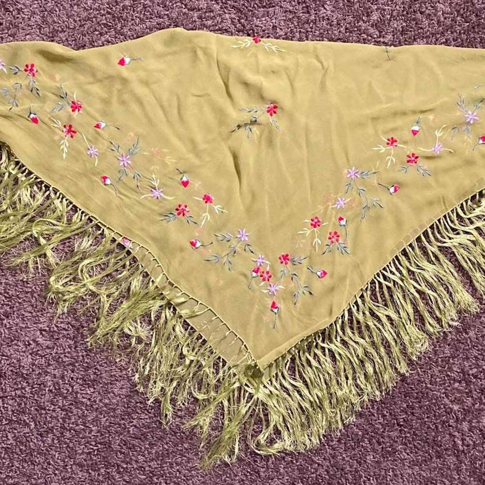 Vintage Chartreuse Embroidered Rayon Piano Shawl … - image 8