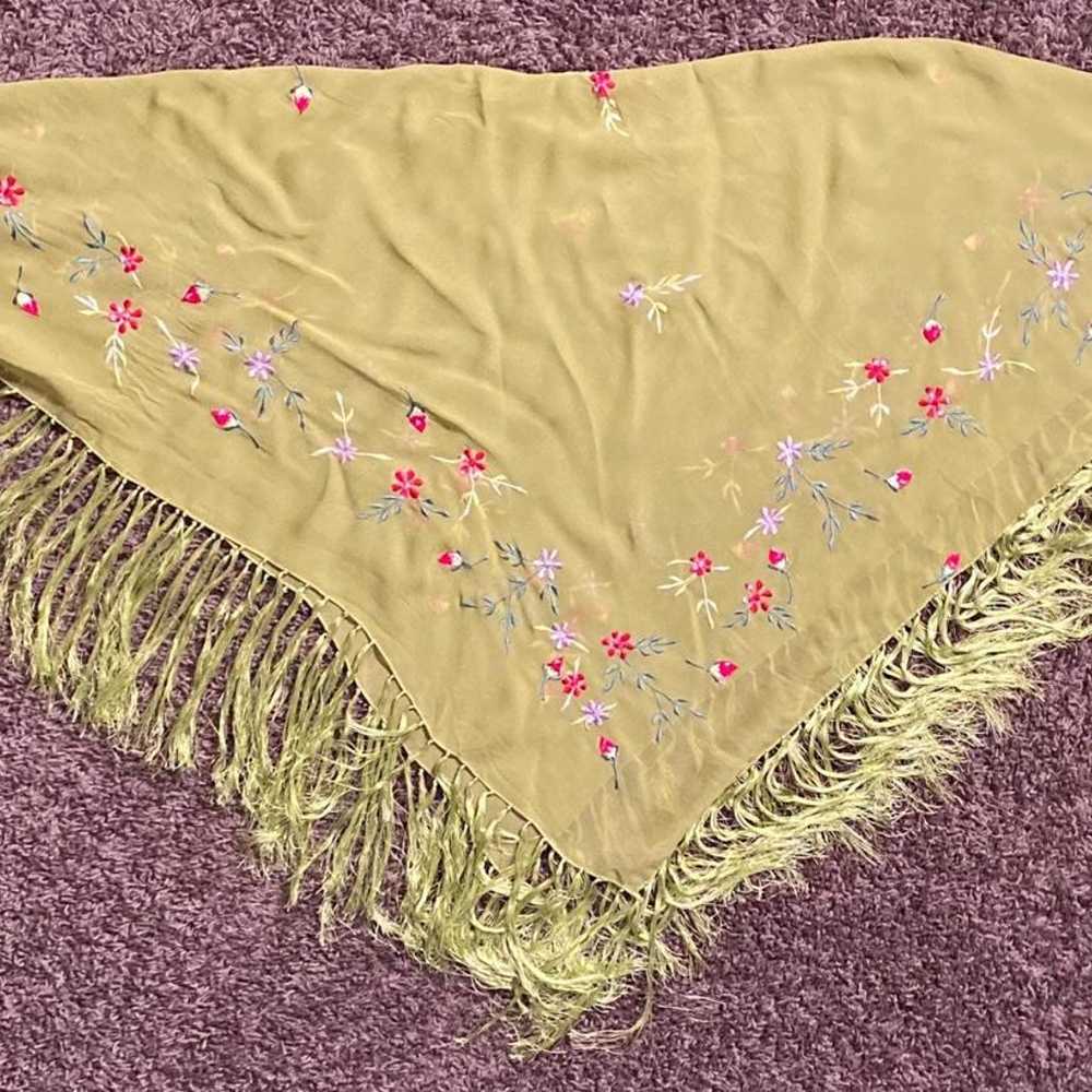 Vintage Chartreuse Embroidered Rayon Piano Shawl … - image 9