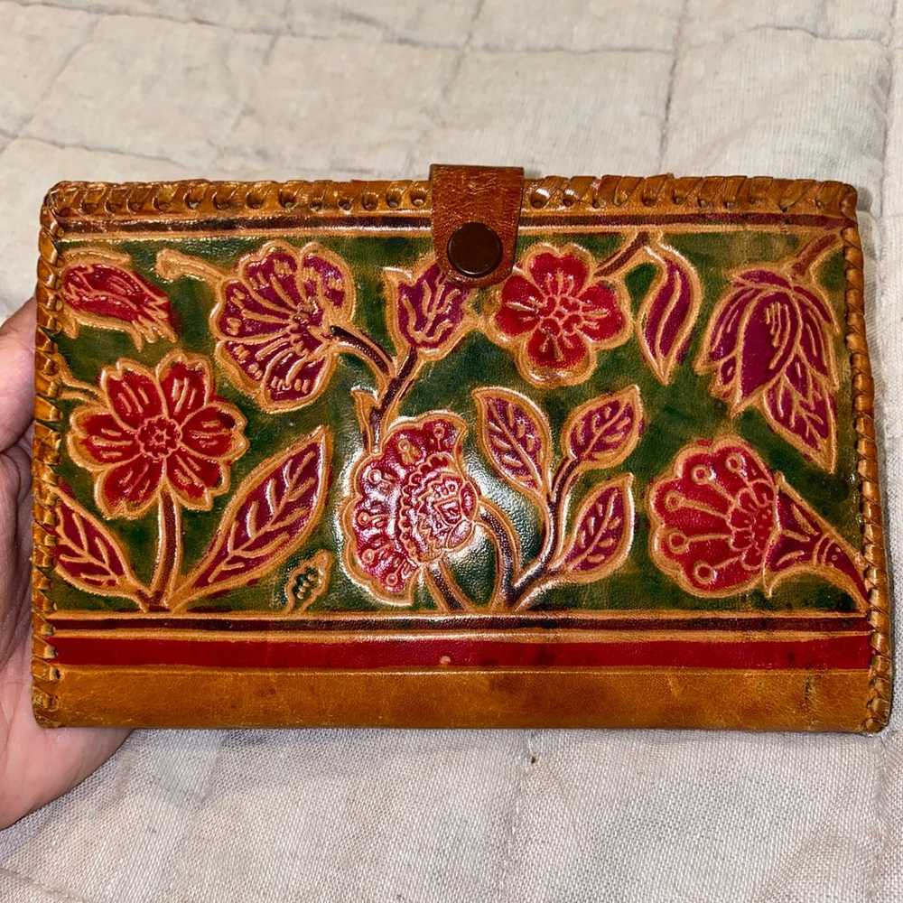 VINTAGE FLORAL SHEEP SKIN LEATHER WALLET CLUTCH M… - image 1