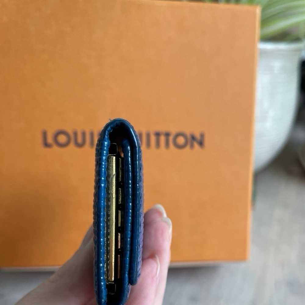 Louis Vuitton Blue Epi Leather Keyholder Keychain - image 5