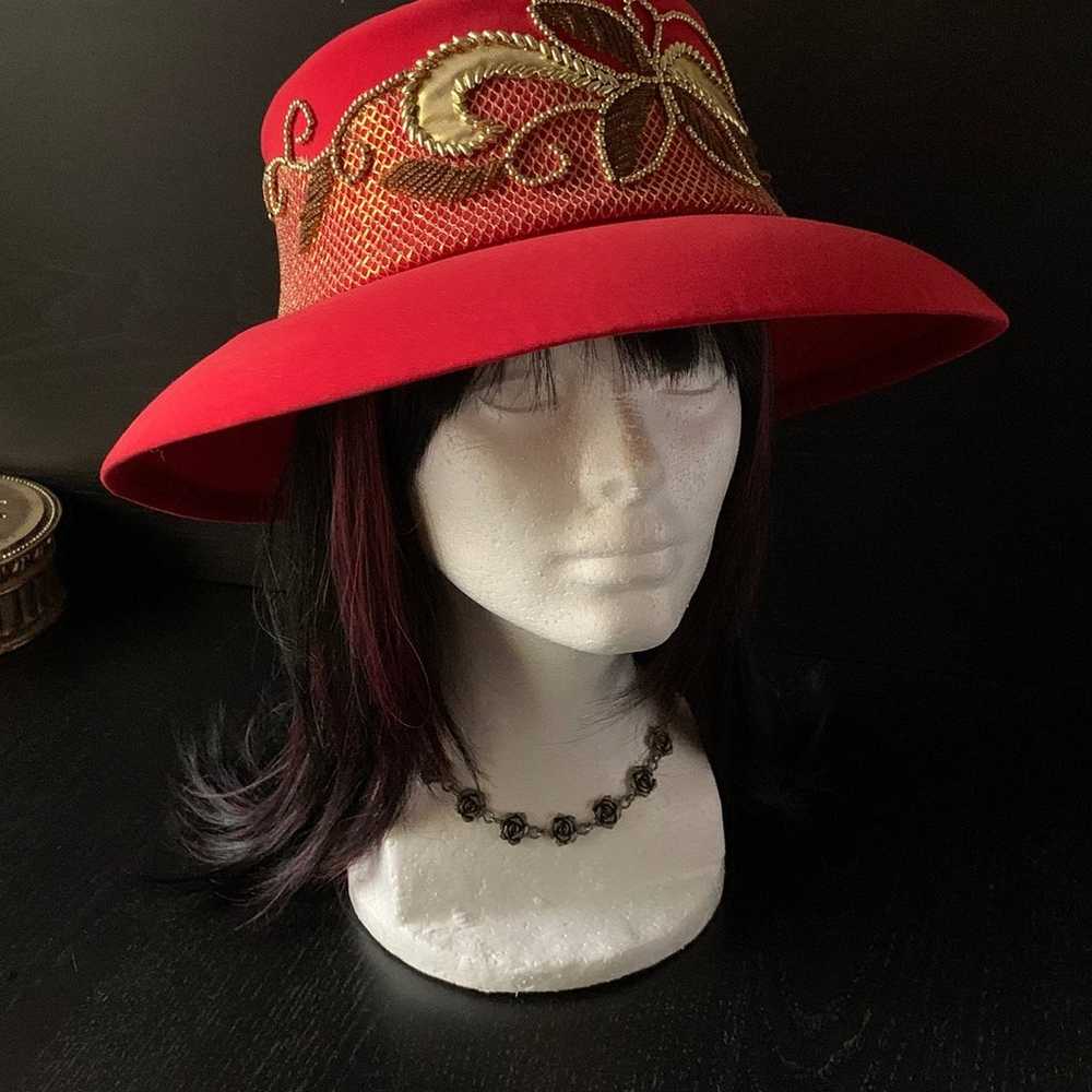 Champagne Italy Red Hat Vintage OOAK Gold Amber B… - image 3