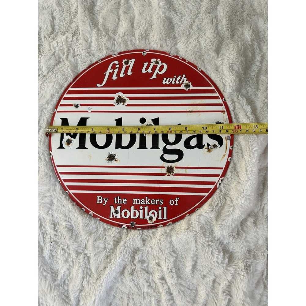 VINTAGE RED MOBIL GAS MOBILOIL PORCELAIN METAL EN… - image 9