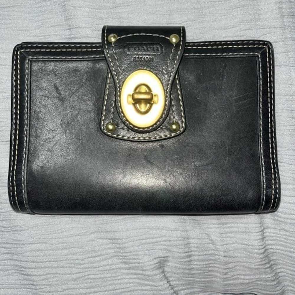 VINTAGE Coach studded Turn Lock Wallet Black Leat… - image 12