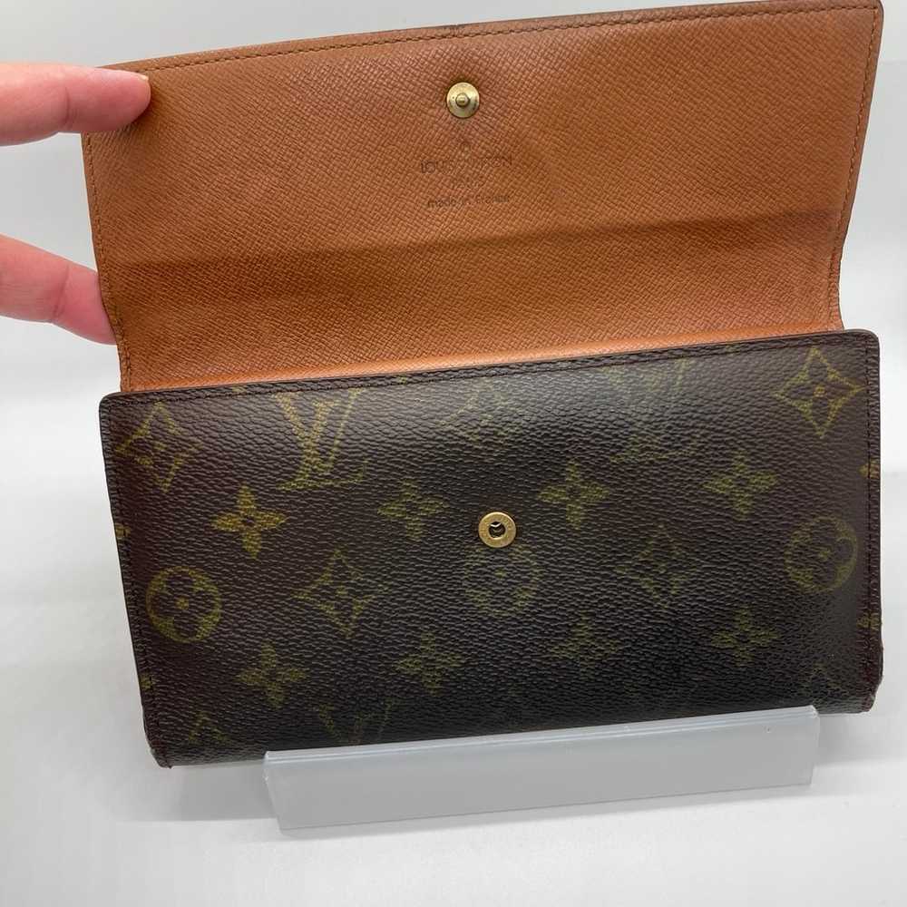 Louis Vuitton International Trifold wallet - image 5