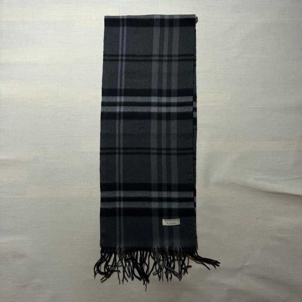 Burberry London 100% Cashmere Nova Check Scarf - image 5