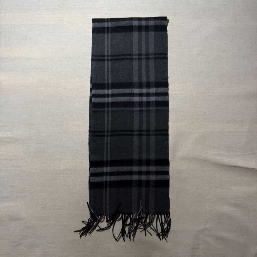 Burberry London 100% Cashmere Nova Check Scarf - image 8