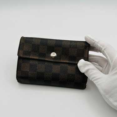 Louis Vuitton Damier tri fold wallet