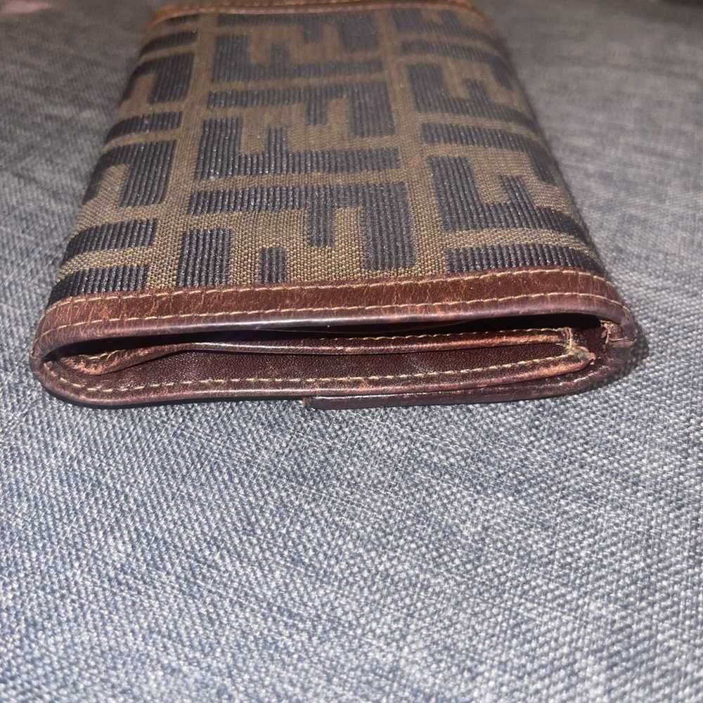 Vintage fendi Zucca wallet - image 10