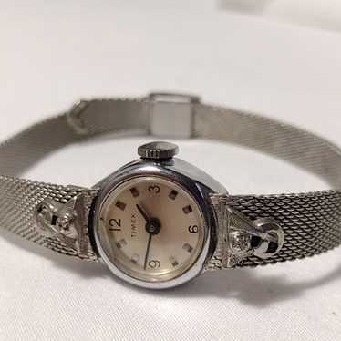 Vintage Womens Timex Watch