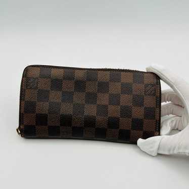 Louis Vuitton Damier Zippy Wallet