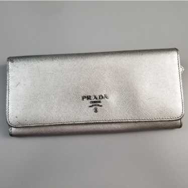 PRADA Beautiful Silver Gray Double snap closure Wa