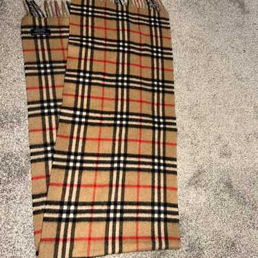 Burberrys Vintage Luxury Casual Check Cashmere Sc… - image 1