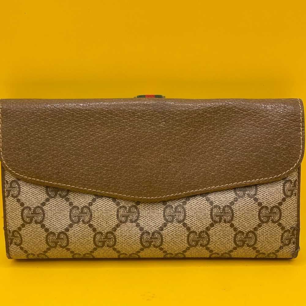 Gucci monogram vintage wallet - image 12