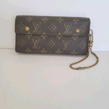 LOUIS VUITTON Envelope Wallet Chain Strap Wristlet