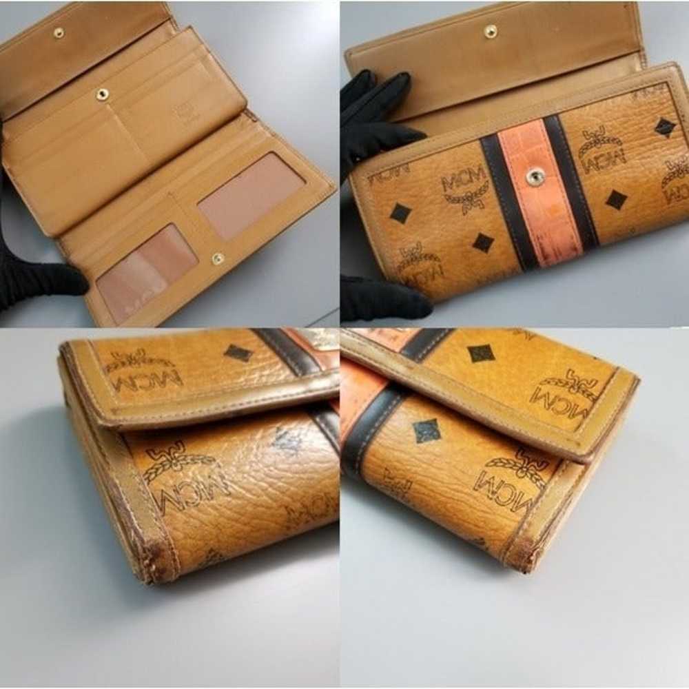 MCM Beautiful Large Compact Signature wallet/Korea - image 9