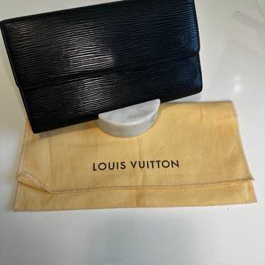 Louis Vuitton Black Epi Porte Tresor International