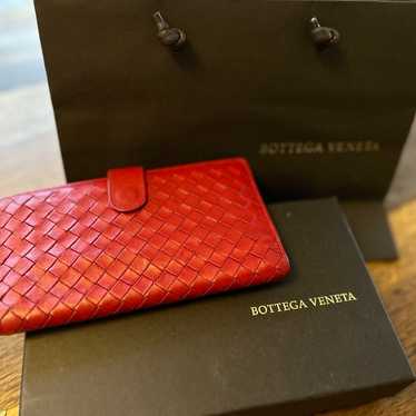 Vintage Bottega Veneta Luxury Classic Red Leather 