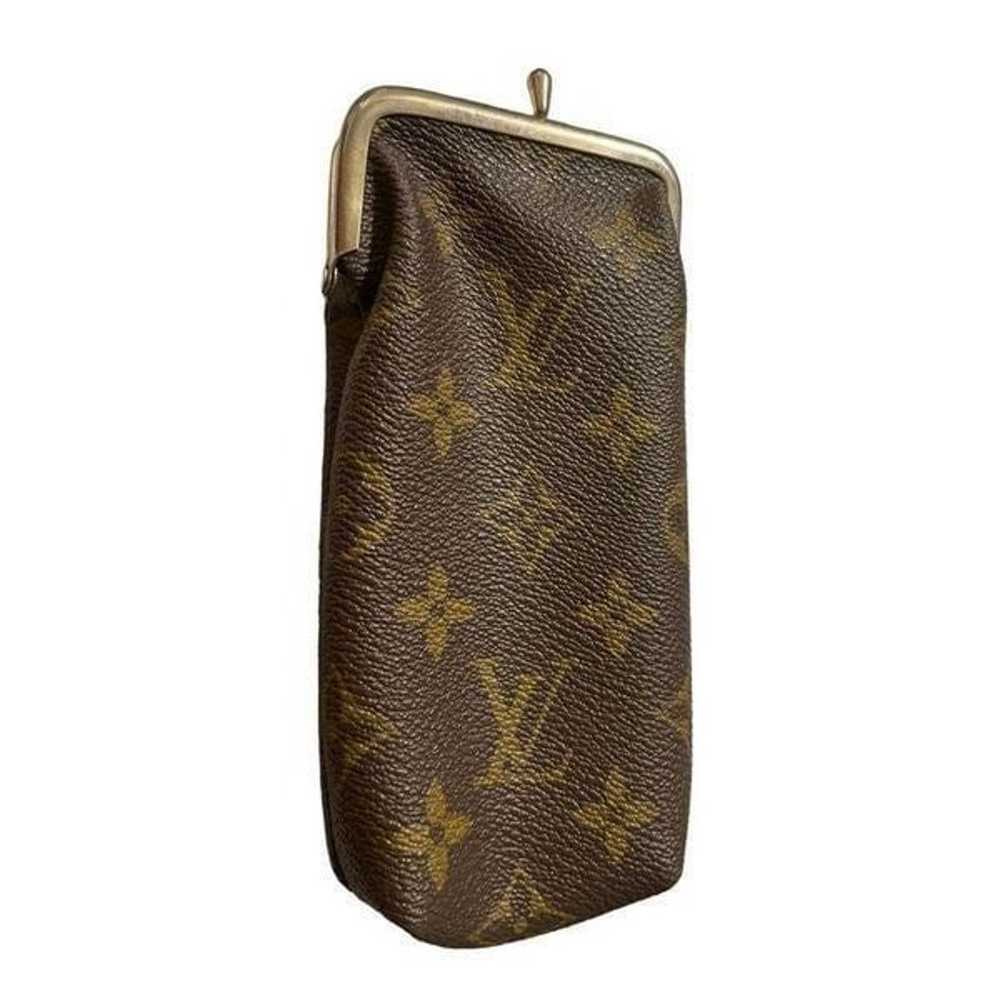 Rare vintage Louis Vuitton Kisslock glasses case - image 10