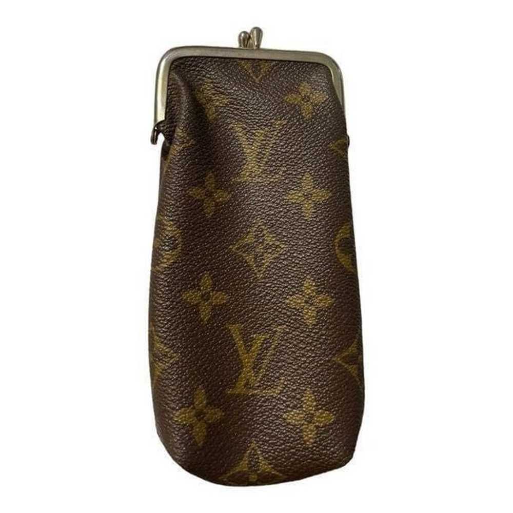 Rare vintage Louis Vuitton Kisslock glasses case - image 3