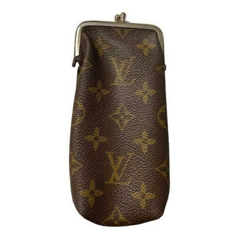 Rare vintage Louis Vuitton Kisslock glasses case - image 4