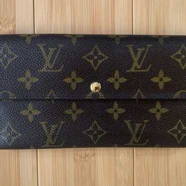 Louis Vuitton Monogram wallet