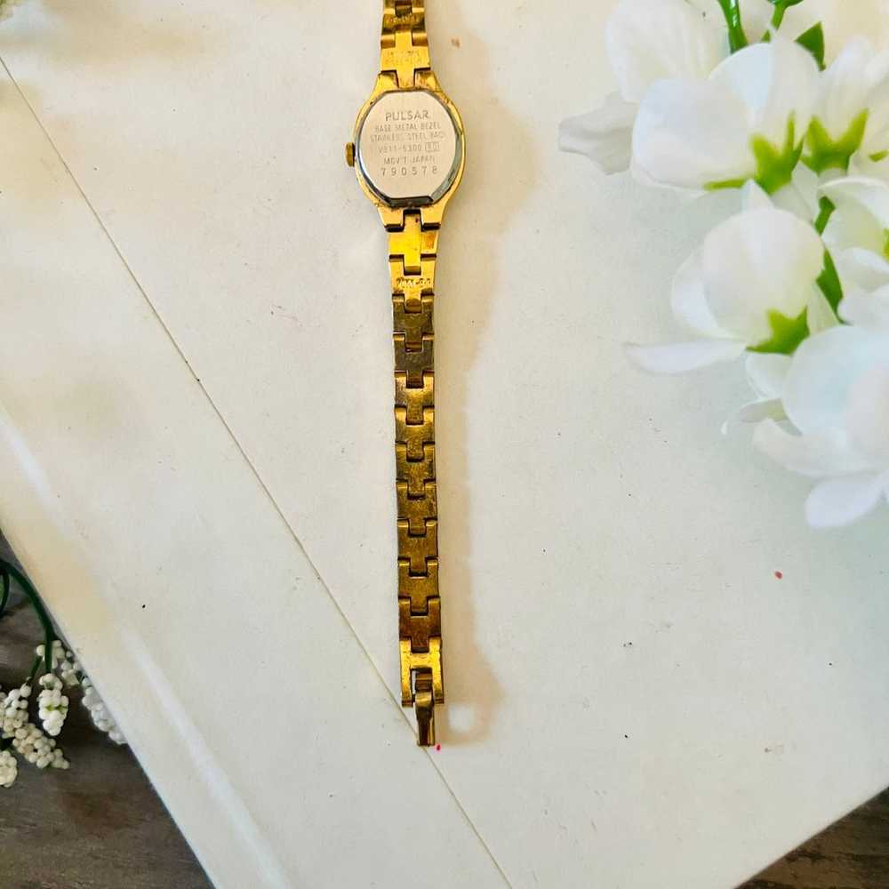 Vintage Dainty Gold Pulsar Watch - image 9