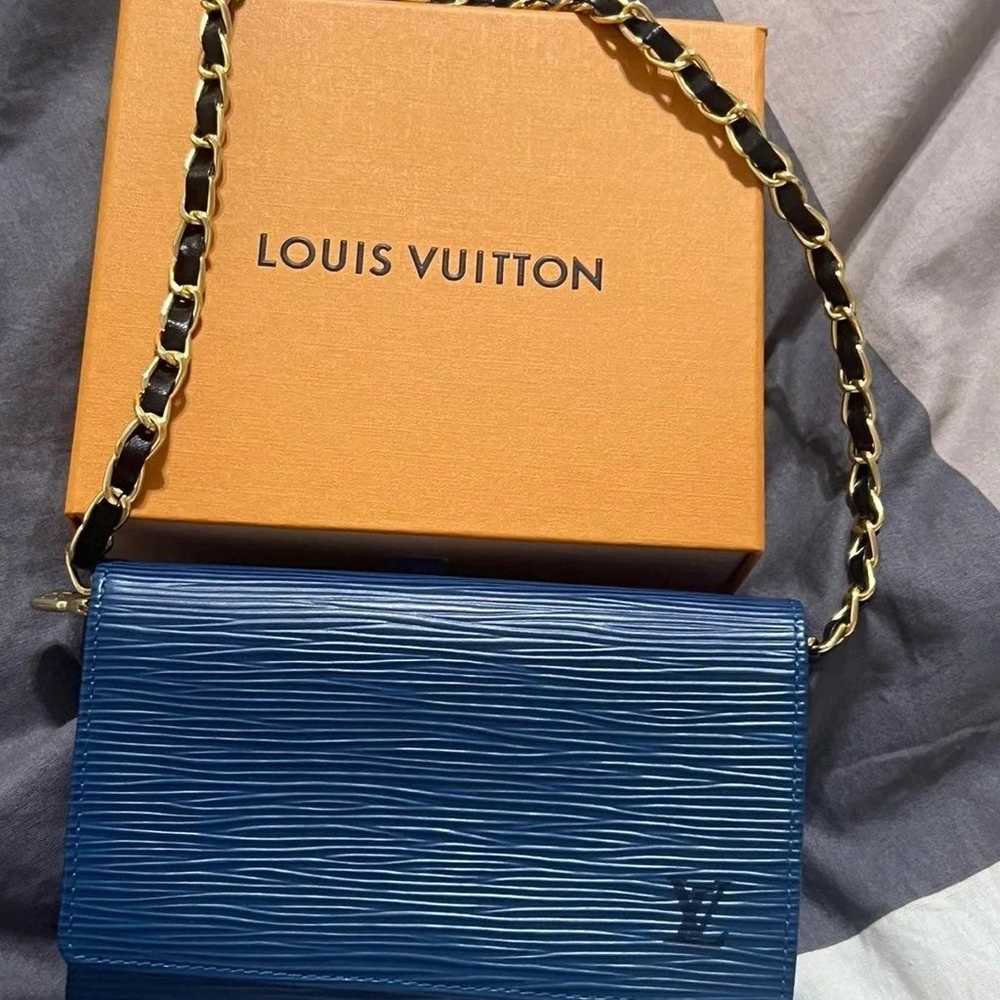 Louis Vuitton Epi Porte Monnaie Billets Tresor Wa… - image 10