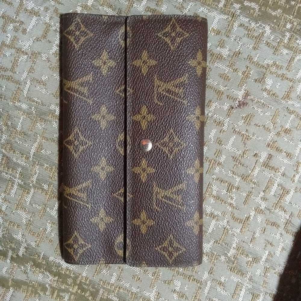 Louis Vuitton wallet women - image 2