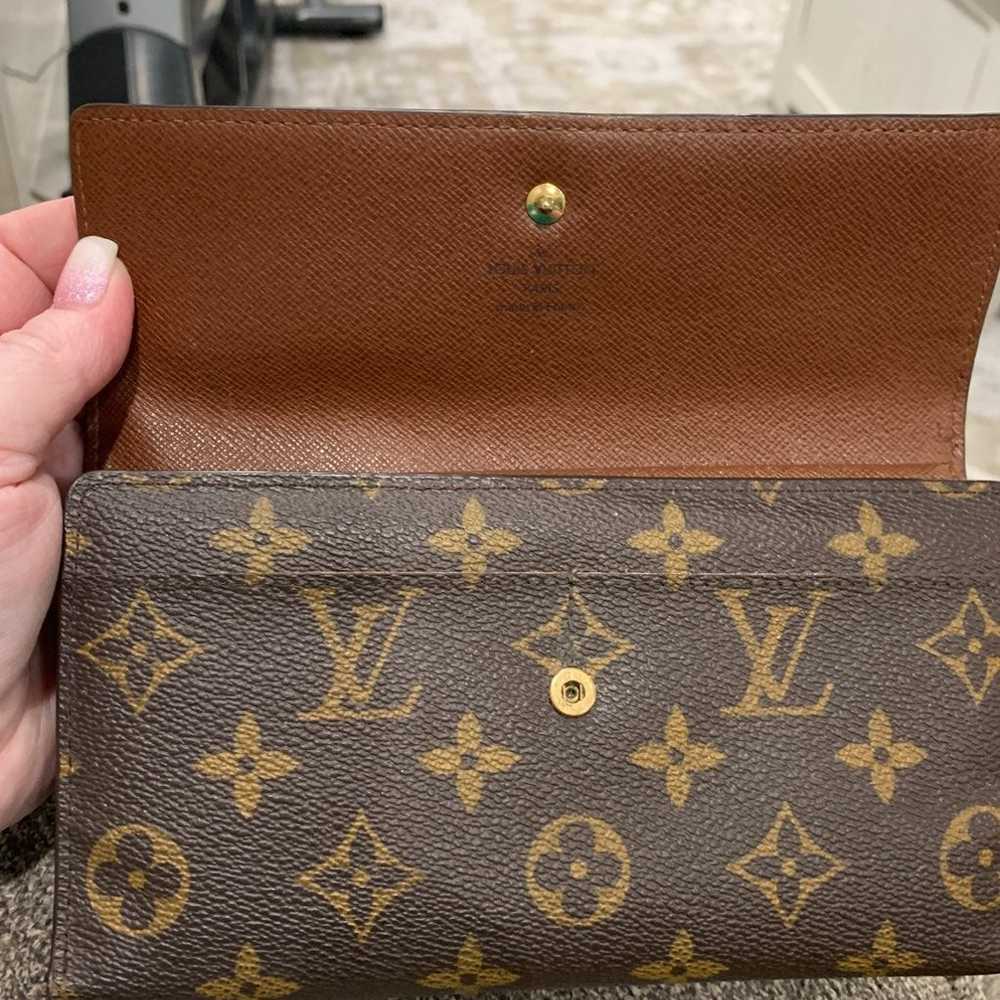 Louis Vuitton Wallet - image 4