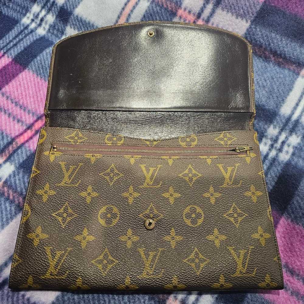 Authentic Vintage Louis Vuitton Monogram Clutch - image 3