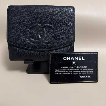 Authentic CHANEL Caviar Bi-fold Wallet