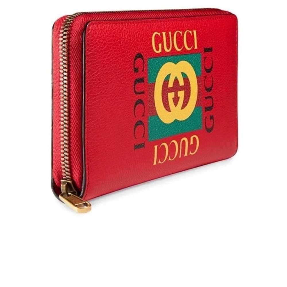 Authentic Gucci Print leather zip around - image 10