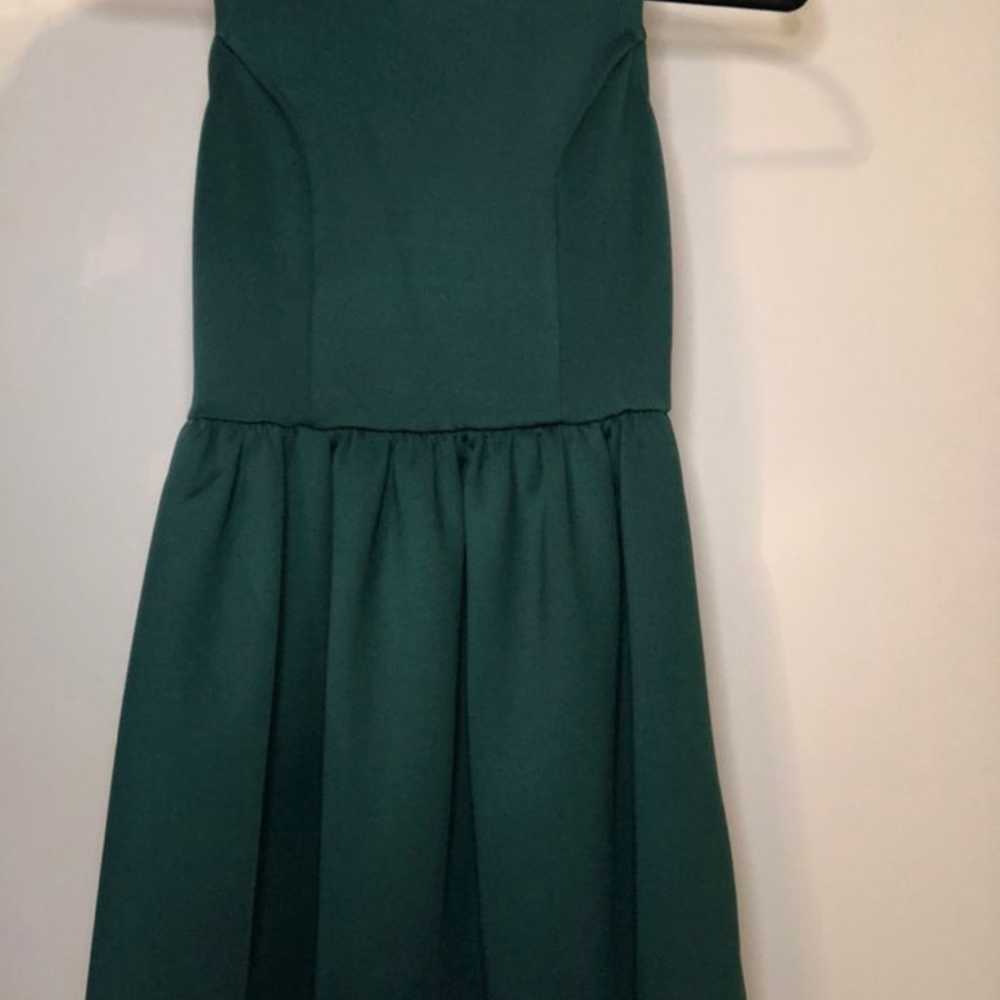 Forest green fit and flare dress - image 2