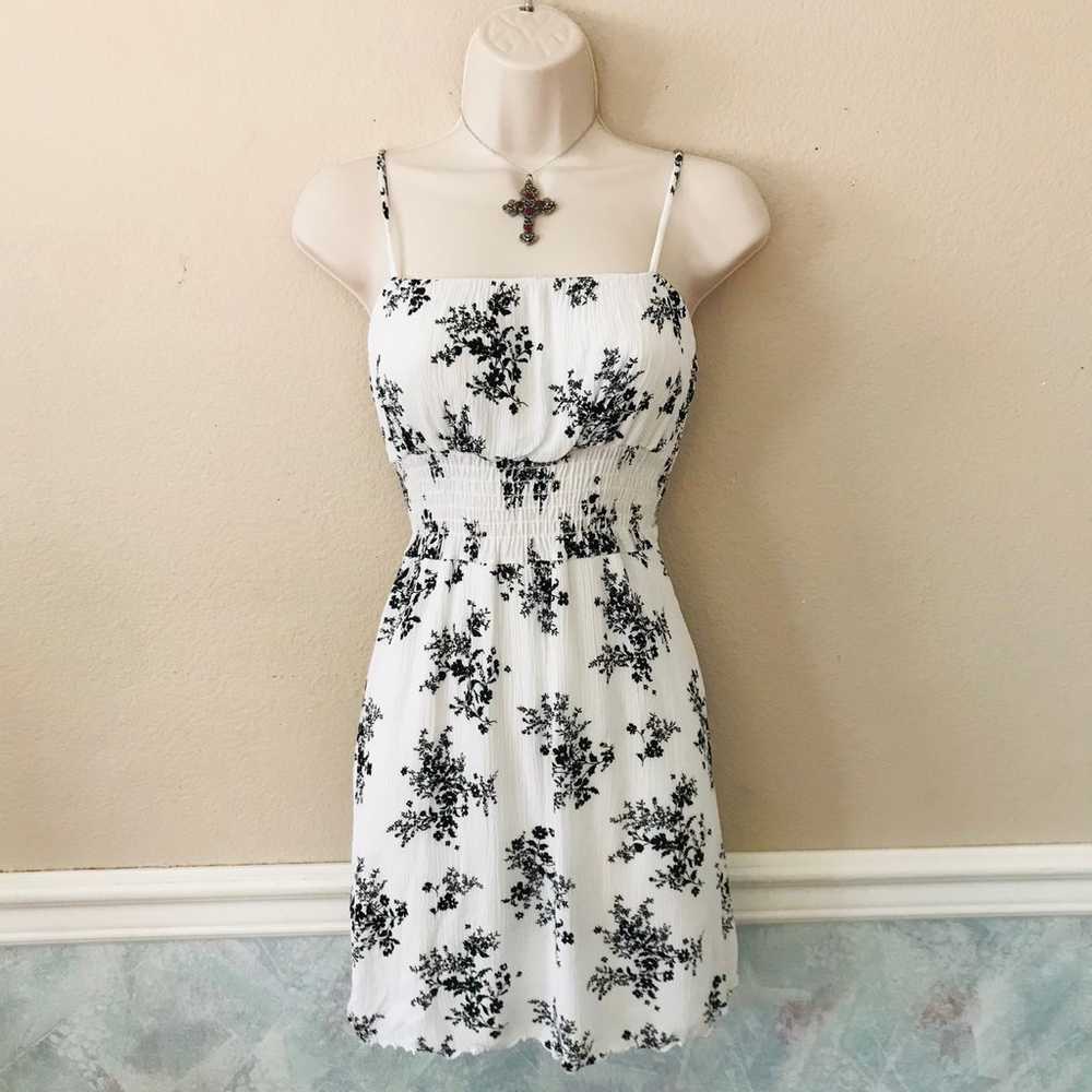 90’s Vintage White Black Floral Babydoll Mini Dre… - image 1