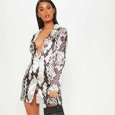 Brand Pretty Little Thing Snake Print Satin Blazer