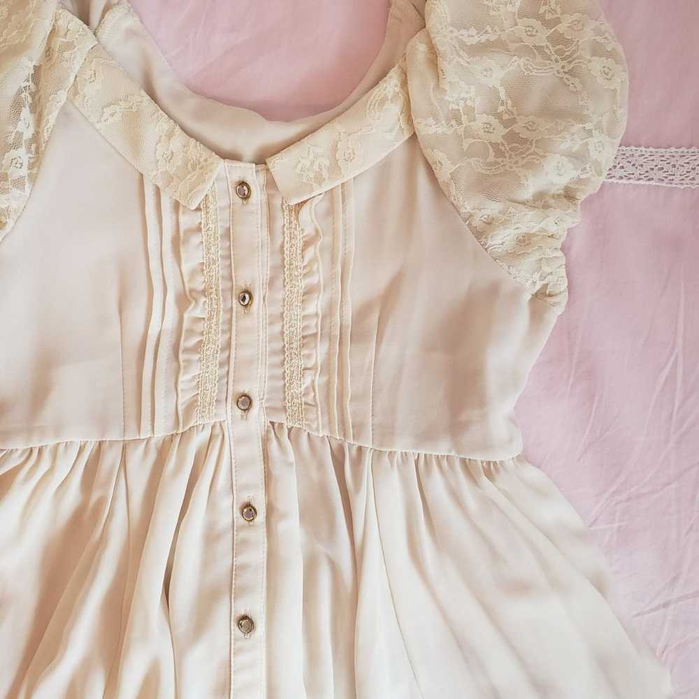 Angelic Cream Lace Dress - image 4