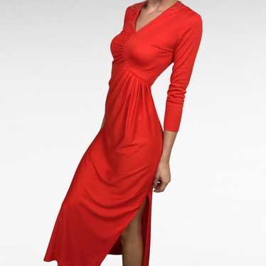 VINTAGE | Boutique Marcia Solid Red Ruched V-Neck 