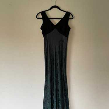 Vintage (1996) Roberta Dark Green Formal Gown - image 1