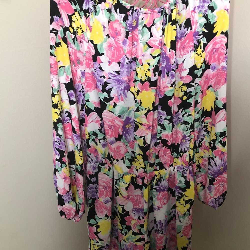 VINTAGE Leyden Floral long sleeve Romper - image 3