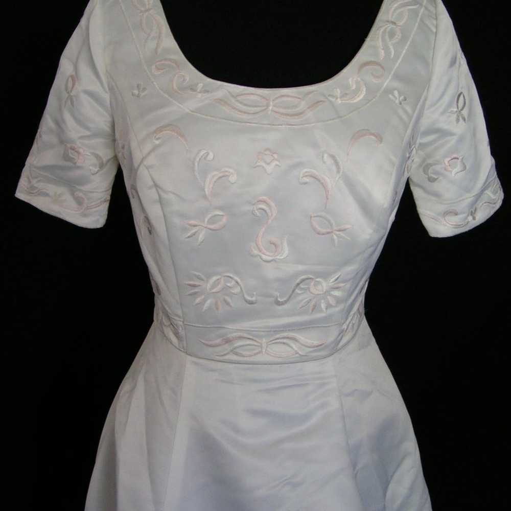 Vintage wedding Dress size 8 - image 2