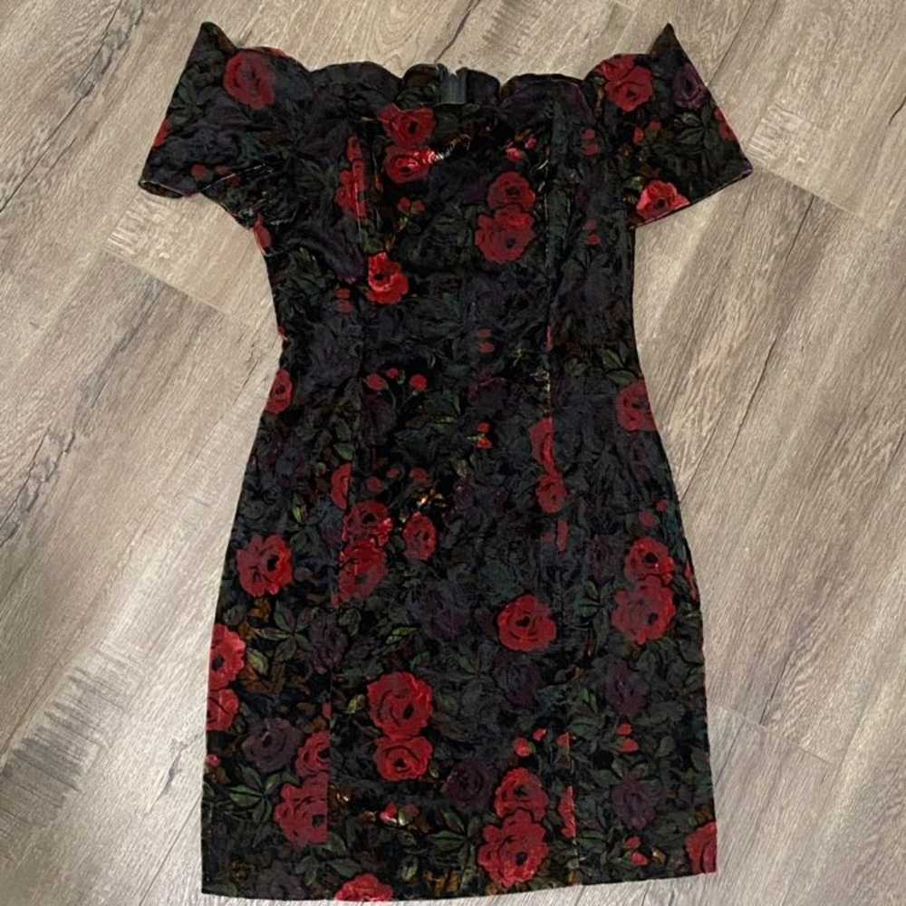 vintage 80s dark velvet floral rose pattern off t… - image 2