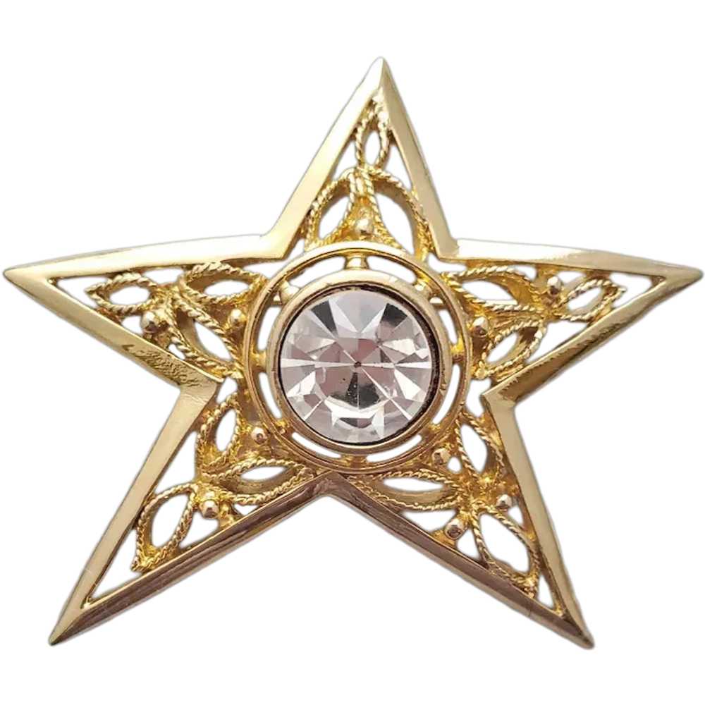 Ultimate Rhinestone Star Brooch Year Round Favori… - image 1