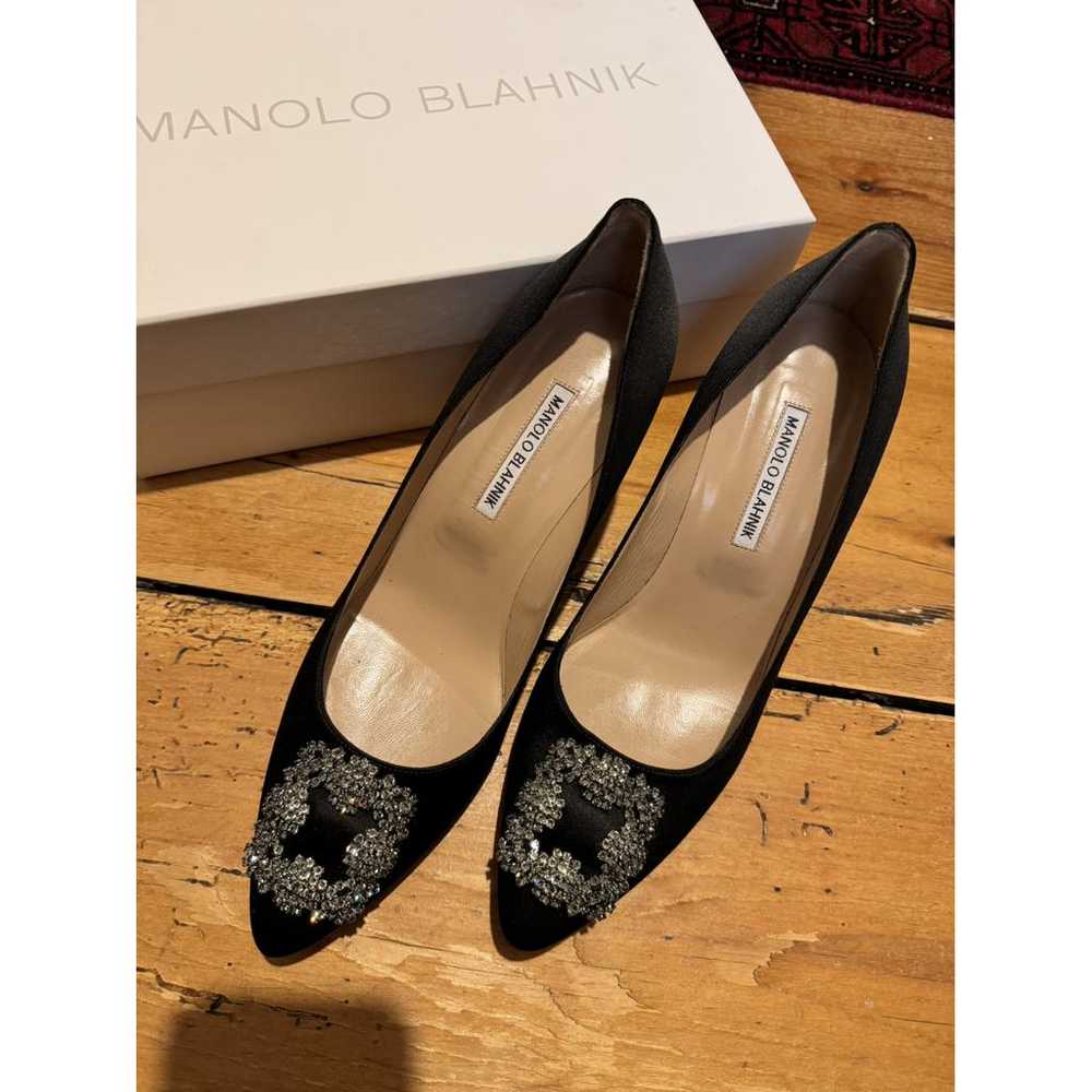 Manolo Blahnik Hangisi silk heels - image 2